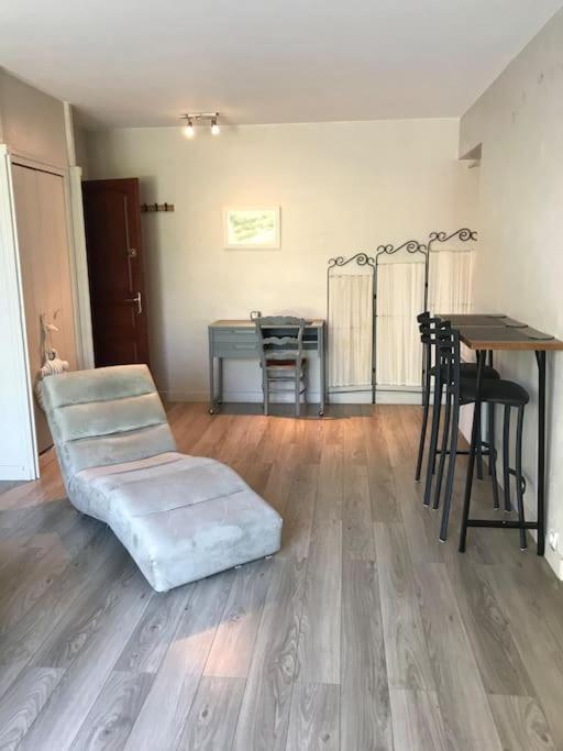 Apartamento Chez-Sixtine Albon Exterior foto